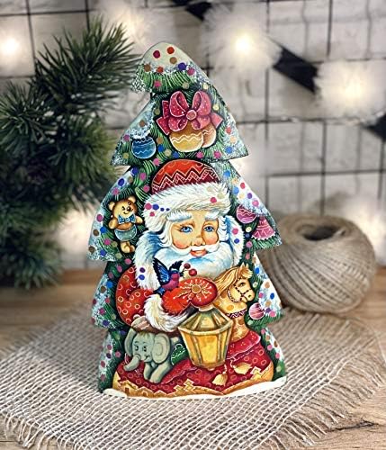 עץ חג המולד הבלעדי הזה עשוי מעץ וצבוע ביד על ידי בעלי מלאכה רוסים מסרג'יב פוזאד. מיוצר ברוסיה על ידי