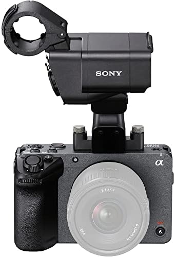 מצלמת קולנוע דיגיטלי של Sony FX30 עם יחידת ידית XLR E 15 ממ G עדשה + 64GB SF-G כרטיס קשוח + ערכת פילטר