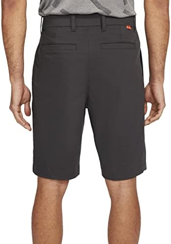 מכנסיים קצרים של גולף צ'ינו בגודל של נייקי דרי-פיט