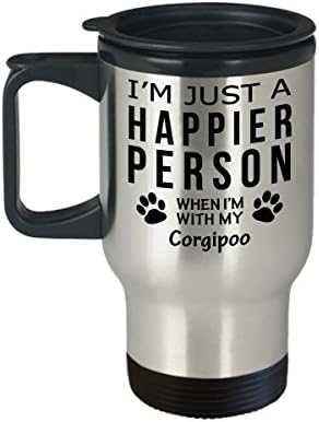 מאהב כלבים טיול ספל קפה - אדם מאושר יותר עם מתנות הצלת בעלים של Corgipoo - Pet