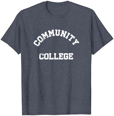 חולצת טריקו במכללה קהילתית